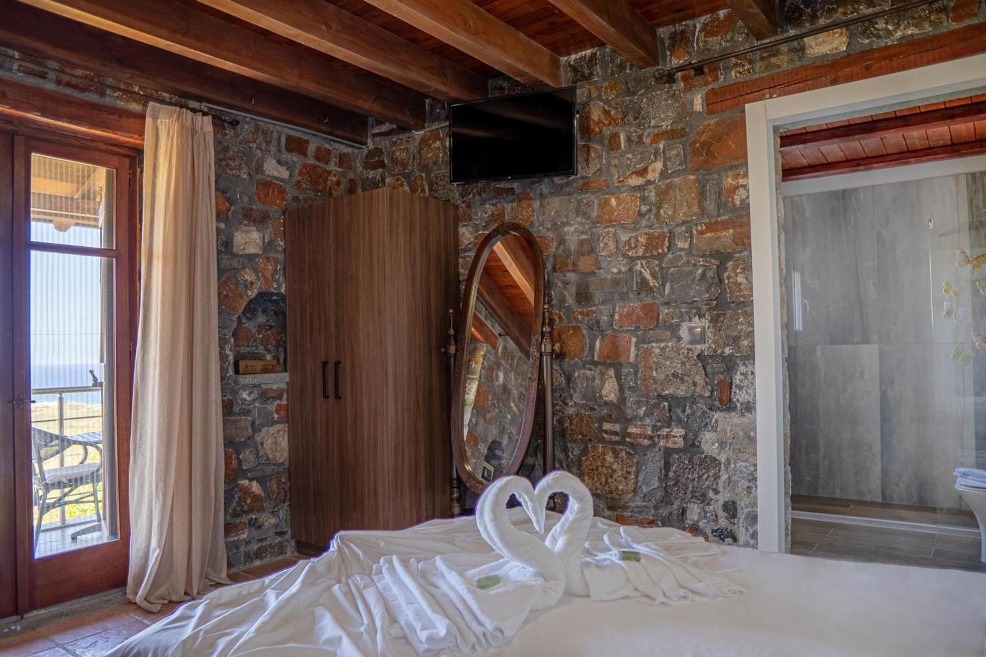 Iris Stone Built Villa Milatos Luaran gambar